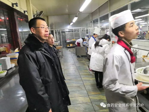 靖邊縣食品藥品稽查隊開展餐飲服務(wù)餐廚剩余物 泔水 專項整治活動